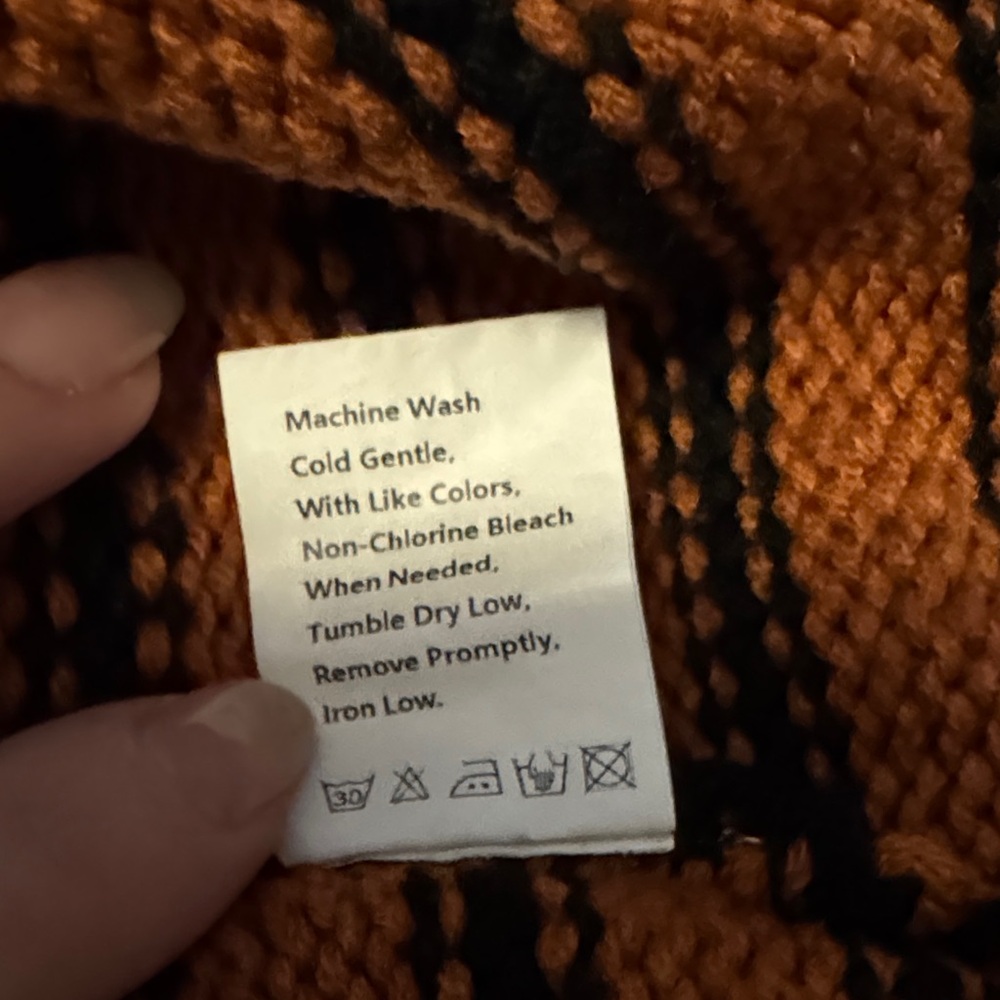 Kirundo Orange and Black Striped Sweater Size Large - Picture 10 of 10